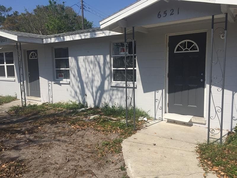 Front of duplex