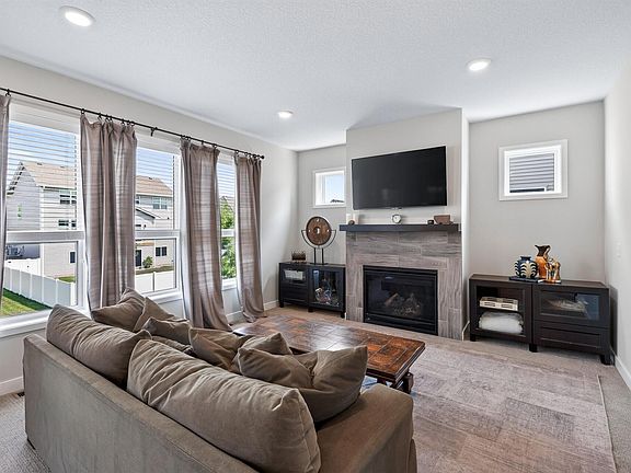 5th image of 17831 Elder Ave