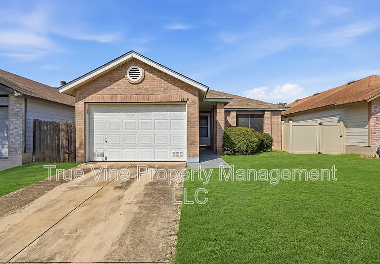 6810 Saharastone Dr — Photo 1