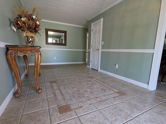 3rd image of 527 Township Road 1525