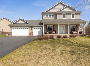 3310 Lachman Ct NE, Saint Michael, MN 55376