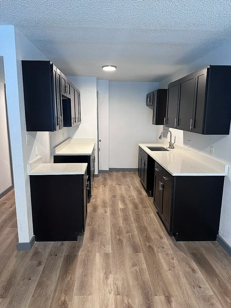 Charming 3-Bedroom Apartment in Tulsa, Oklahoma — Photo 1
