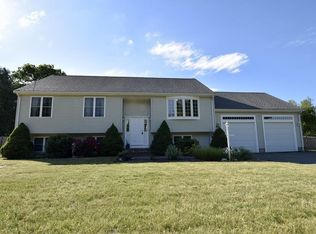 118 Purchase St, Middleboro, MA 02346