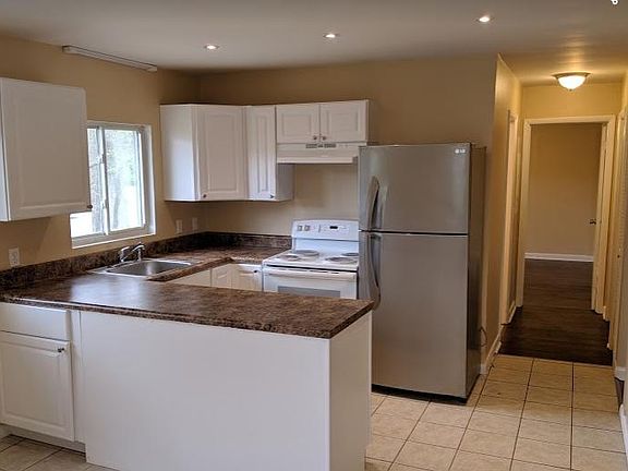 3rd image of 195 Bass St #A