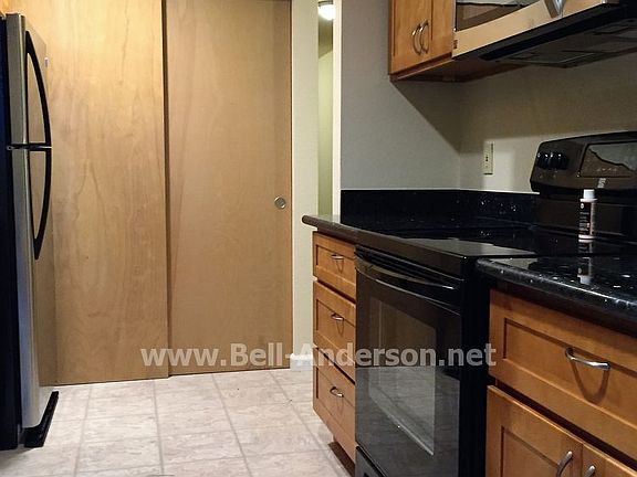 3rd image of 22516 6th Ave S APT 1
