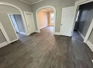 40 Glen Ave APT 1, Troy, NY 12180