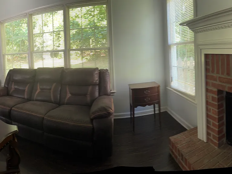 526 Matthew Dr — Photo 5