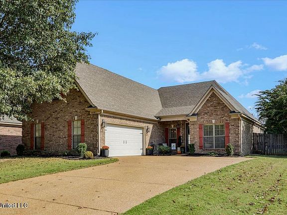 3rd image of 3414 Lindsey Ln