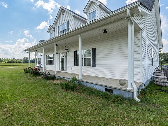 5th image of 2750 Saint Clare Road