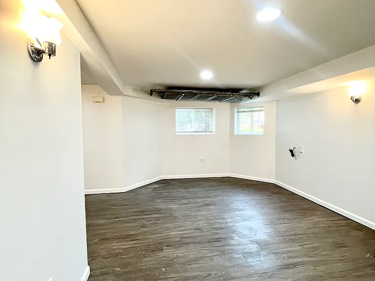 5311 W Newport Ave #1 — Photo 3