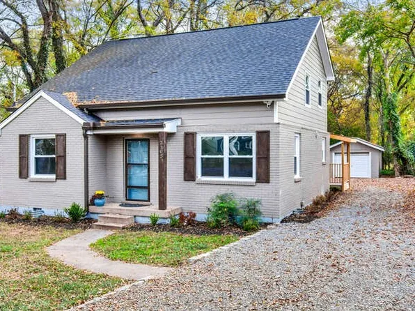 2105 Riverside Dr, Nashville, TN 37216