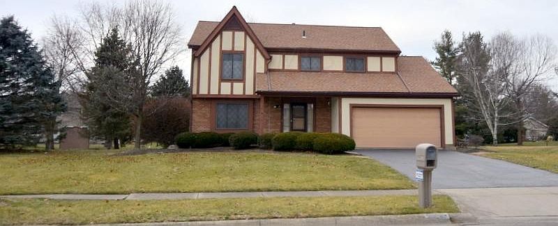 1st image of 235 Highbury Cres