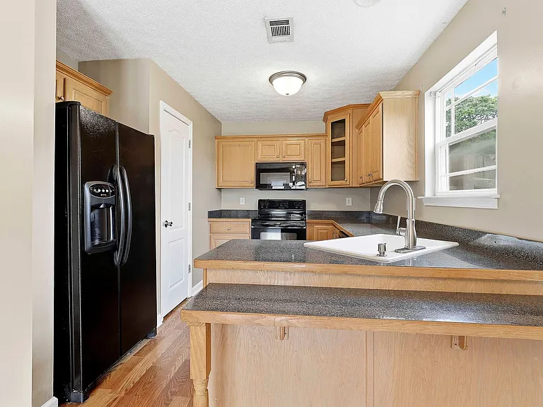 264 Wrightsburg Way — Photo 8