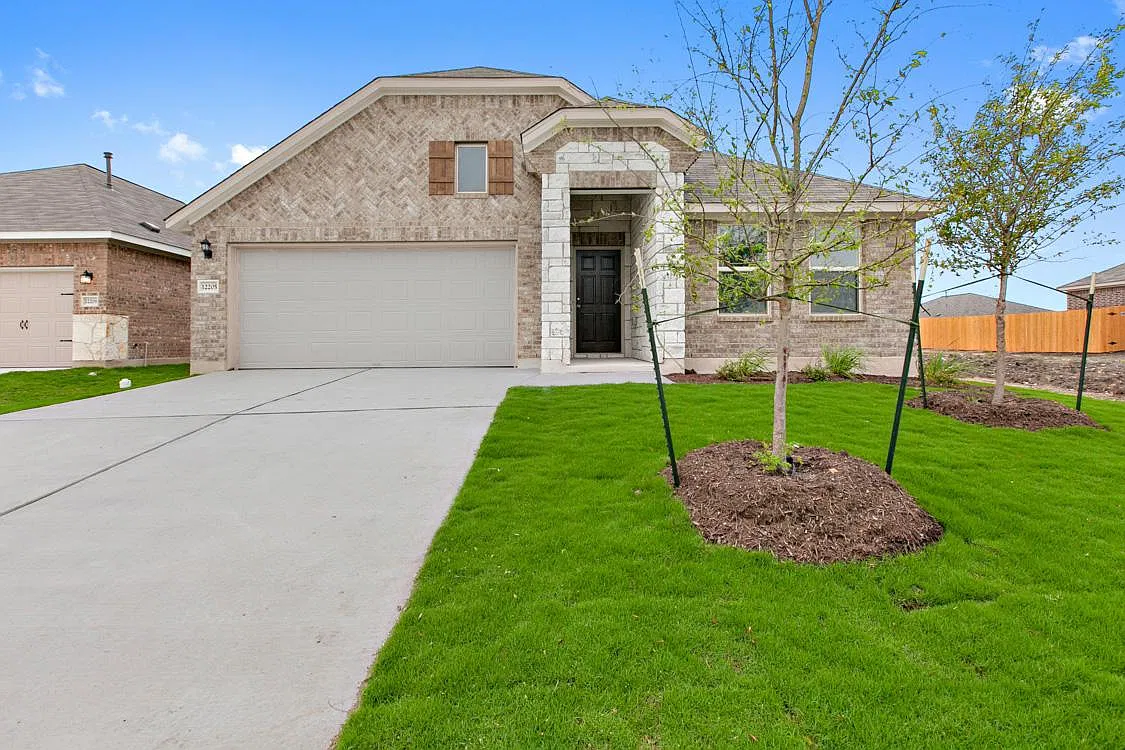 17625 Shafer Dr — Photo 1