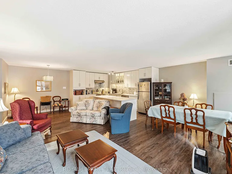 2951 Riverside Dr #306 — Photo 11