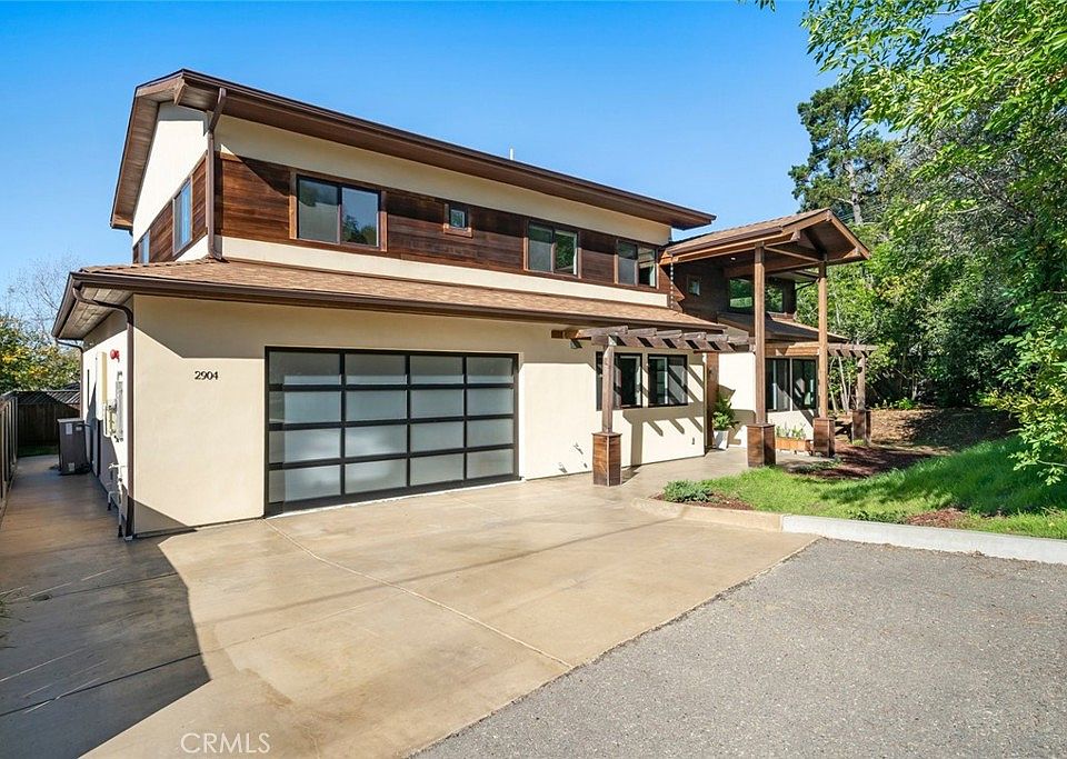 1st image of 2904 Johnson Ave