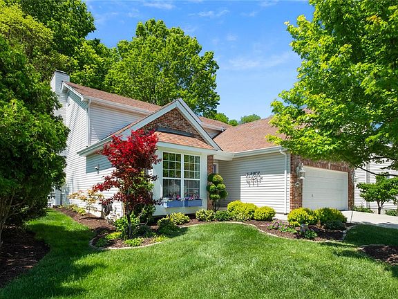 2nd image of 1303 Redwood View Ct