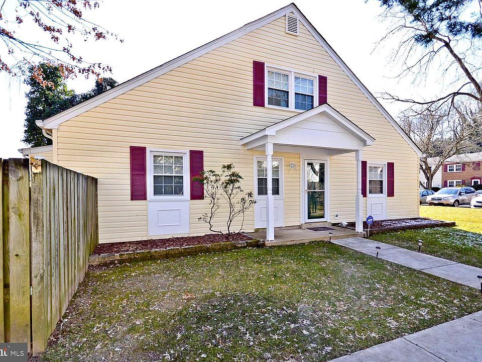 1st image of 8641 Binghampton Pl