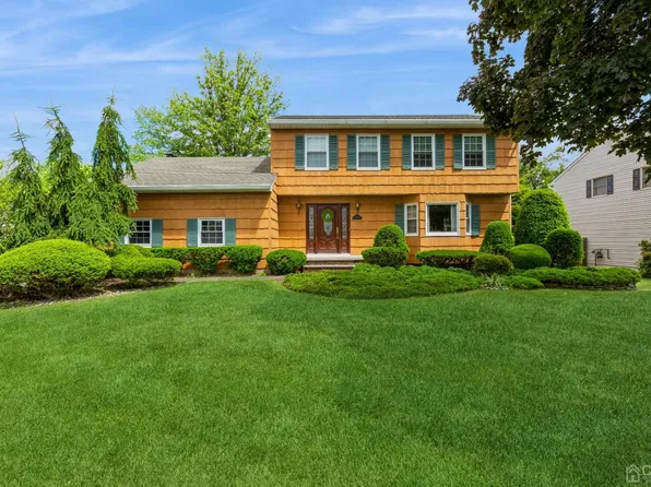 239 Hopkinson St, South Plainfield, NJ 07080