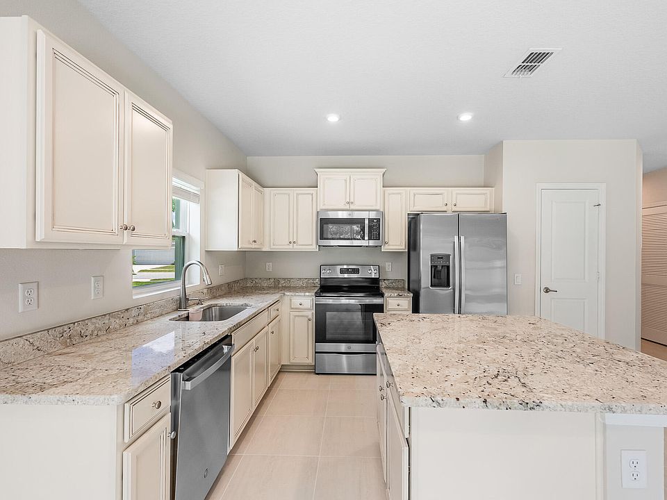 1st image of 3639 Sapphire Hollow Way