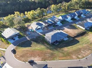 2851-2853 Patrick John Drive, Eau Claire, WI 54703