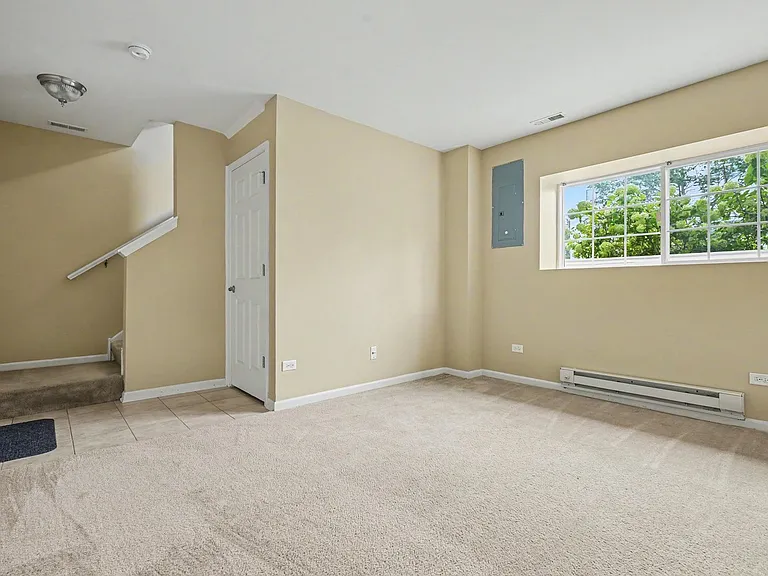 24617 Patriot Square Dr S — Photo 14