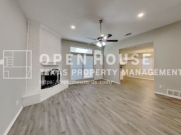 3rd image of 6608 Glen Falls Dr