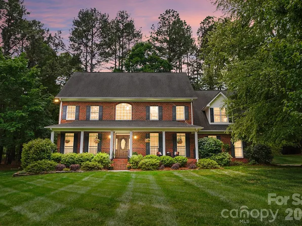 1111 Presson Farms Ln, Monroe, NC 28110