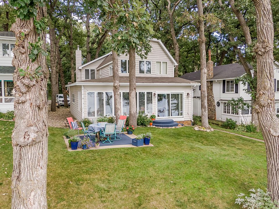 1st image of 2107 Holliday Way