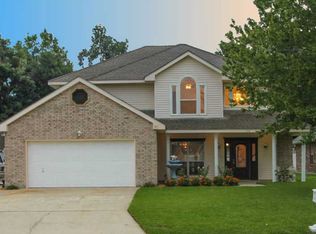 138 Saint Ann St, Belle Chasse, LA 70037