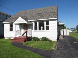 148 Edgeware Rd, Syracuse, NY 13208