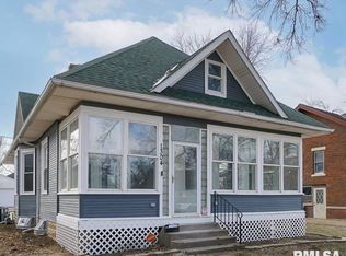 1304 Royal Ave, Pekin, IL 61554