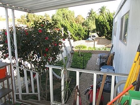 5th image of 155 Las Flores Dr Spc 7