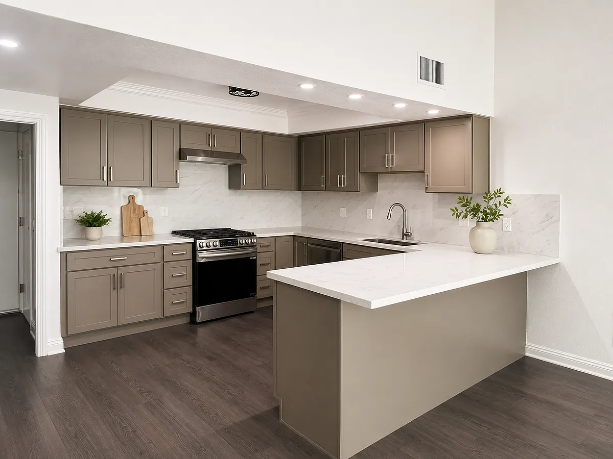 Building Photo - 3920 Skycrest Dr