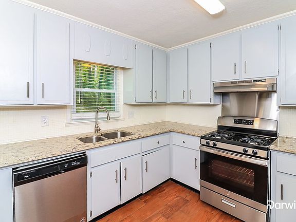 2nd image of 3150 Ebenezer Rd NE