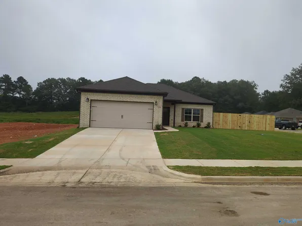 130 Jonboy Ave, New Hope, AL 35760