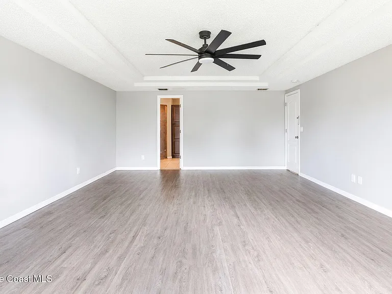 283 Umber St NW — Photo 9