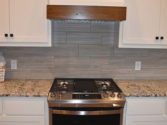Custom range hood