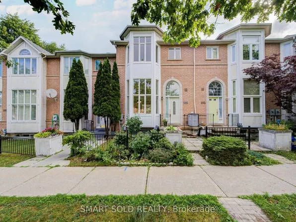 195 Shirley Dr, Richmond Hill, ON L4S 1T3