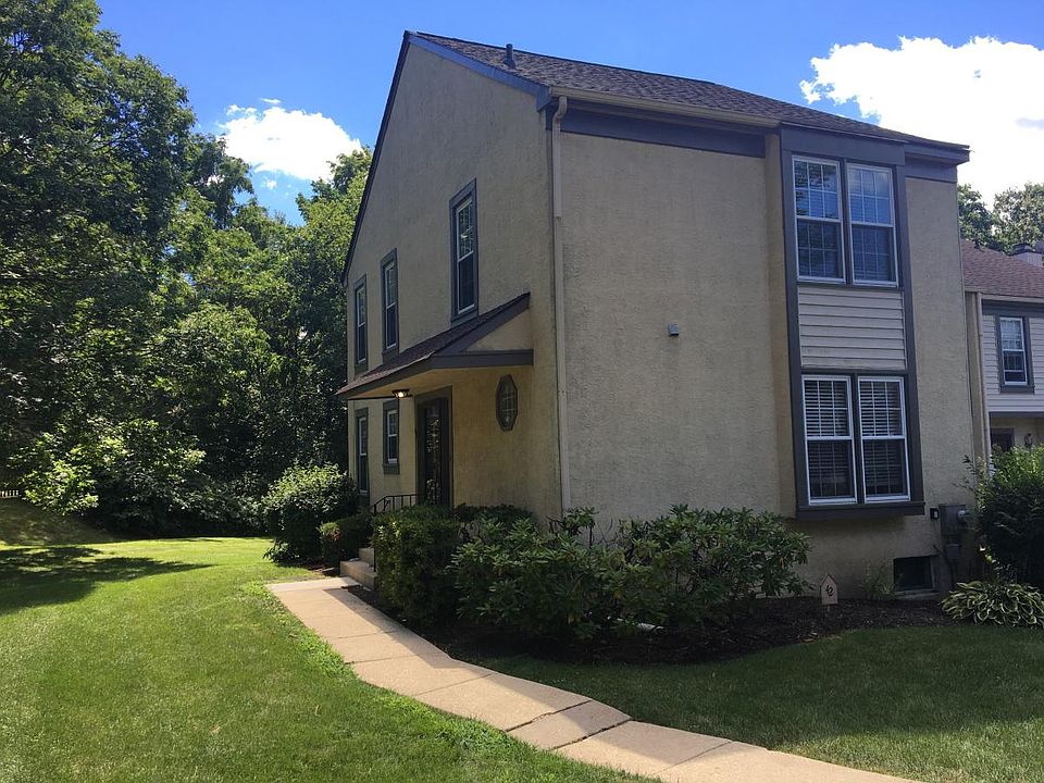 Front of Townhouse