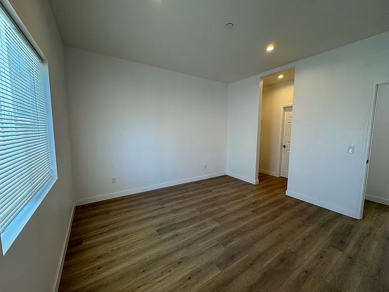 2822 Wall Ave — Photo 19