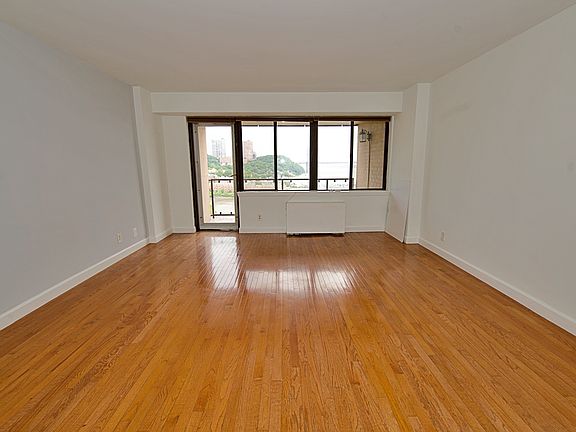 2nd image of 1203 River Rd APT 14C