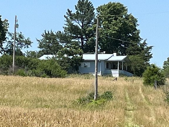 3rd image of 3885 E State Highway 58