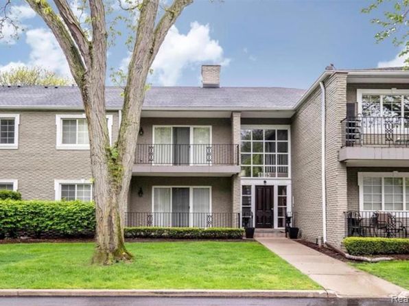 1115 N Old Woodward Ave