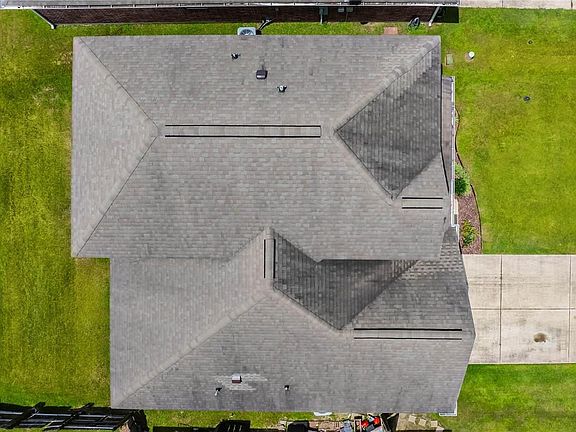 4th image of 434 Cypress Garden Dr