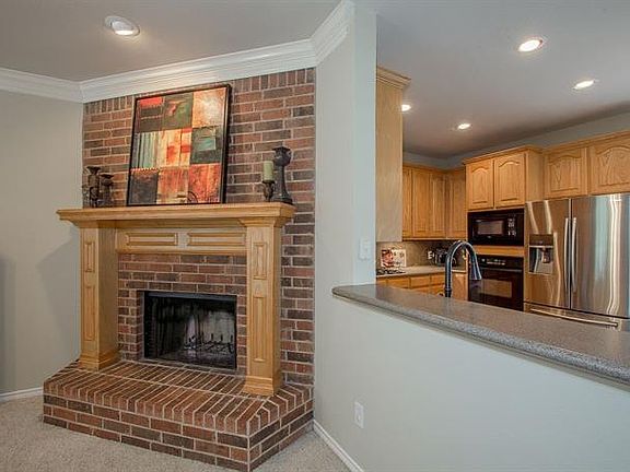 5th image of 8401 Blackwater Creek Trl