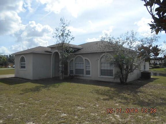 2nd image of 2850 Pondview Dr