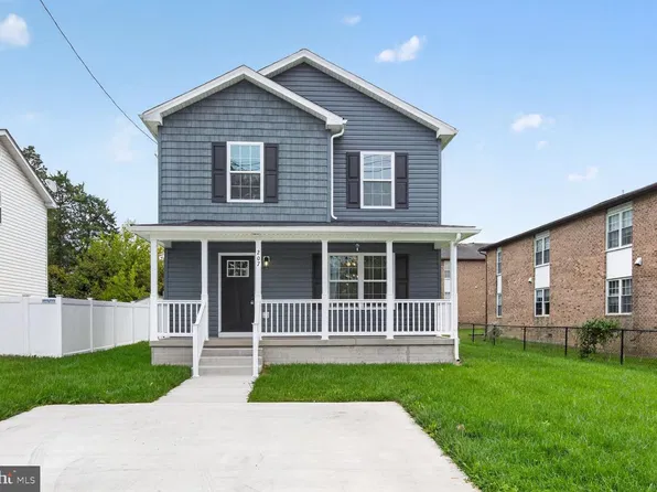 207 S Loudoun St, Strasburg, VA 22657