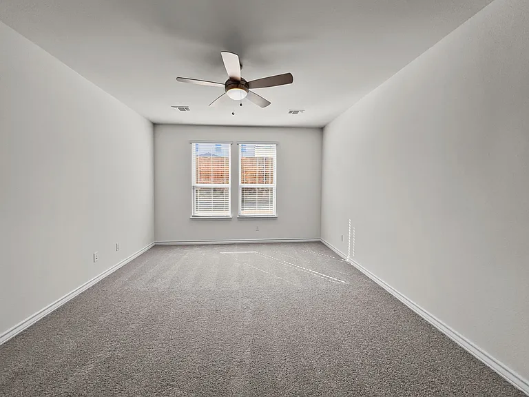 664 Jupe Way — Photo 21
