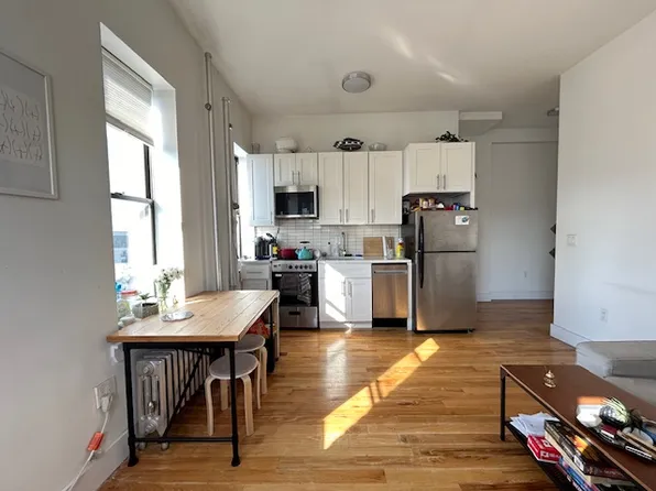 161 Utica Avenue Y image 2 of 10